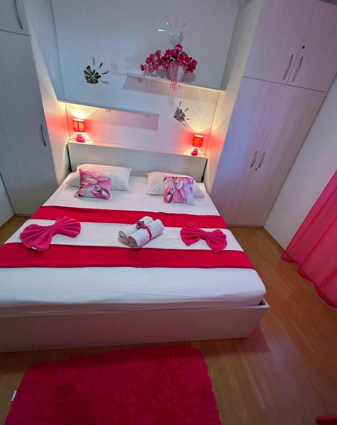 חוואר Apartmani Niki Hvar מראה חיצוני תמונה