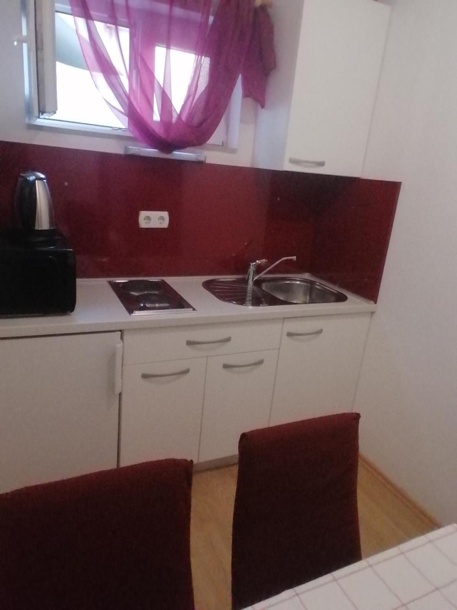 חוואר Apartmani Niki Hvar מראה חיצוני תמונה