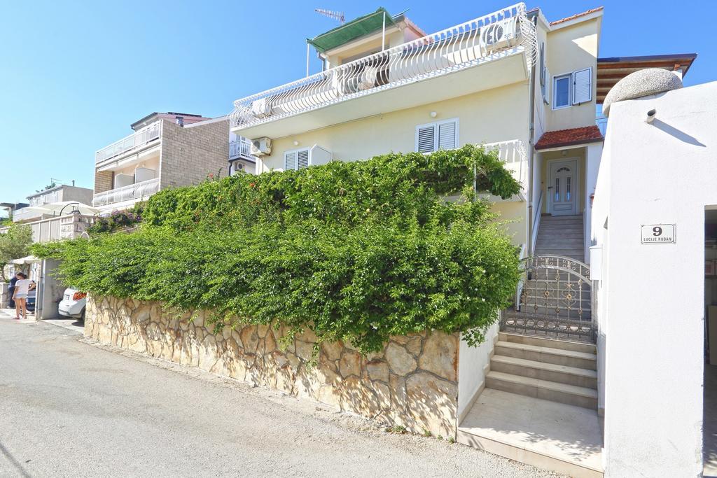 חוואר Apartmani Niki Hvar חדר תמונה