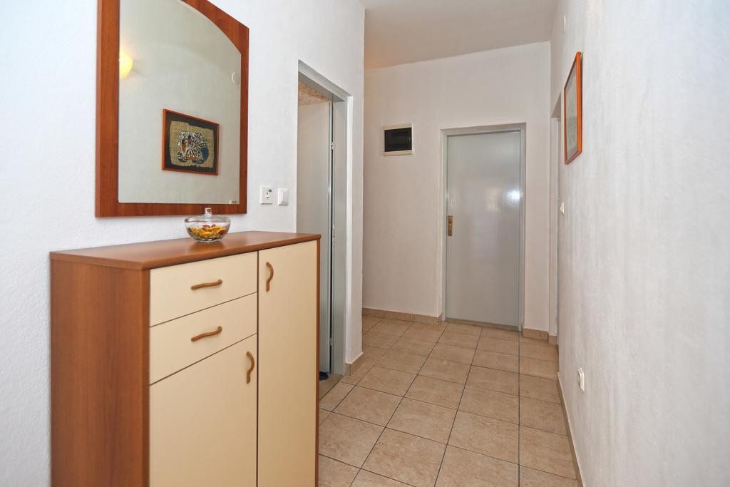 חוואר Apartmani Niki Hvar חדר תמונה