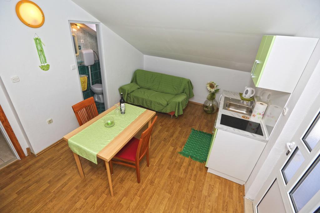 חוואר Apartmani Niki Hvar חדר תמונה