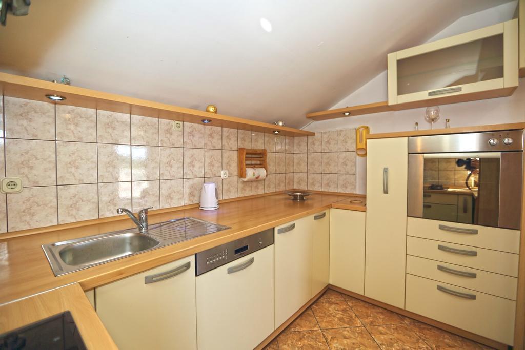 חוואר Apartmani Niki Hvar חדר תמונה